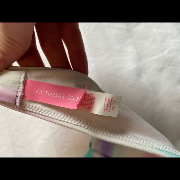 Victoria’s Secret halter swim top - Picture 2 of 2